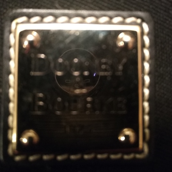 Dooney and Bourke large bag - Picture 2 of 6